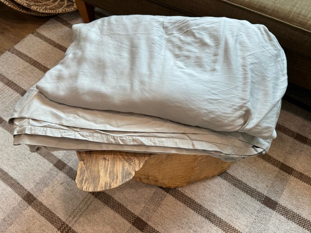 Cozy Earth Bamboo King Sheets Light Gray Fitted Flat Temp Regulating 2 Pc Set